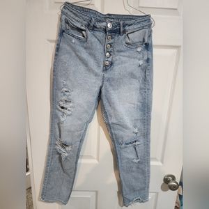 American Eagle Distressed Jeans size 8